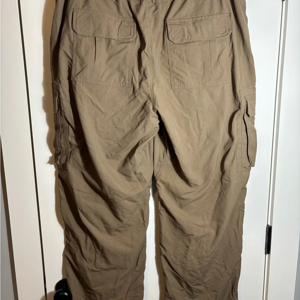 Duluth Trading Khaki Cargo Pants‎ Size 2XL x 32